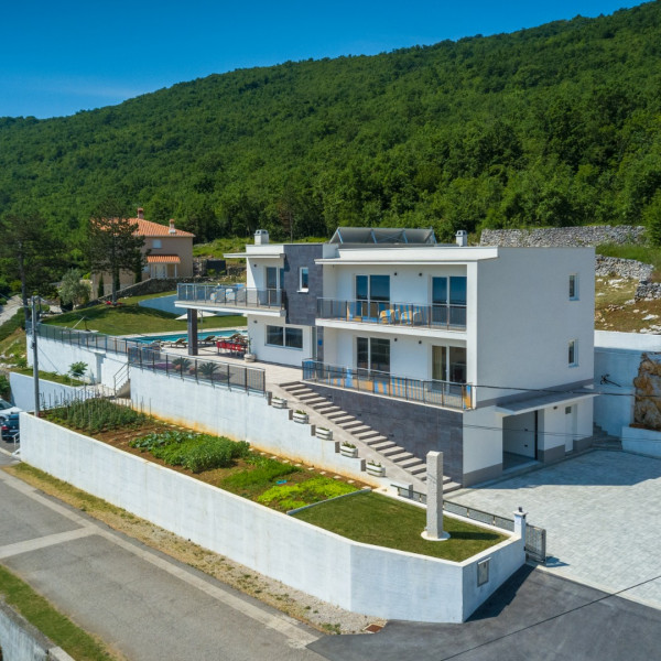 Villa Maru, Villa Maru s bazenom, Martina, Brseč, Hrvatska Martina