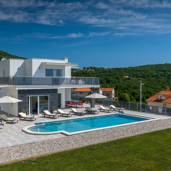 Villa Maru, Villa Maru s bazenom, Martina, Brseč, Hrvatska Martina